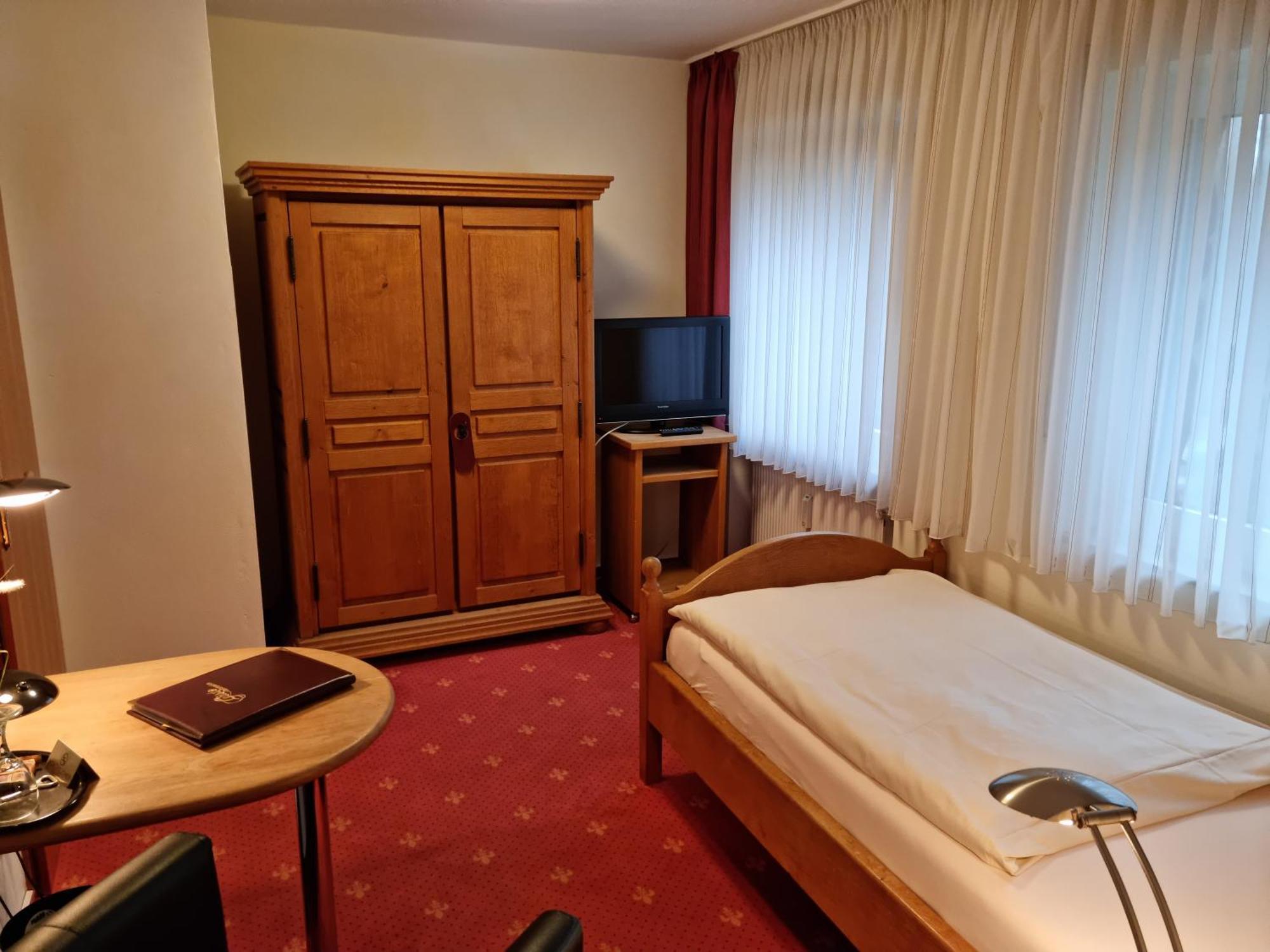 Hotel Landhaus Berghof Wenden  Extérieur photo
